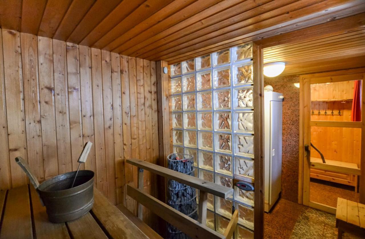 Yllaeshilla Cottage Akaslompolo Bagian luar foto