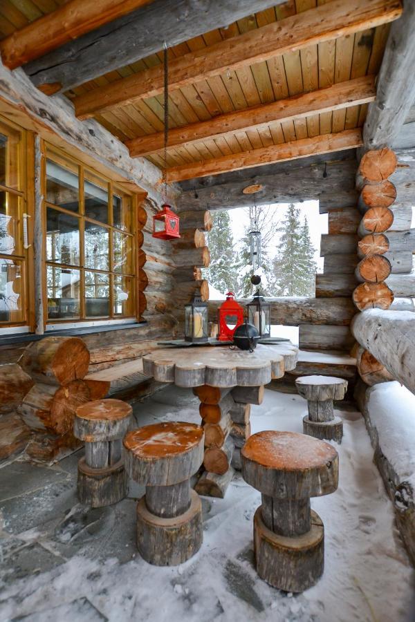Yllaeshilla Cottage Akaslompolo Bagian luar foto