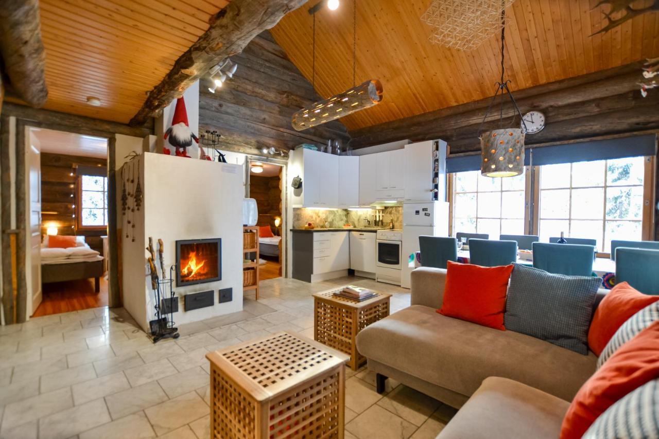 Yllaeshilla Cottage Akaslompolo Bagian luar foto