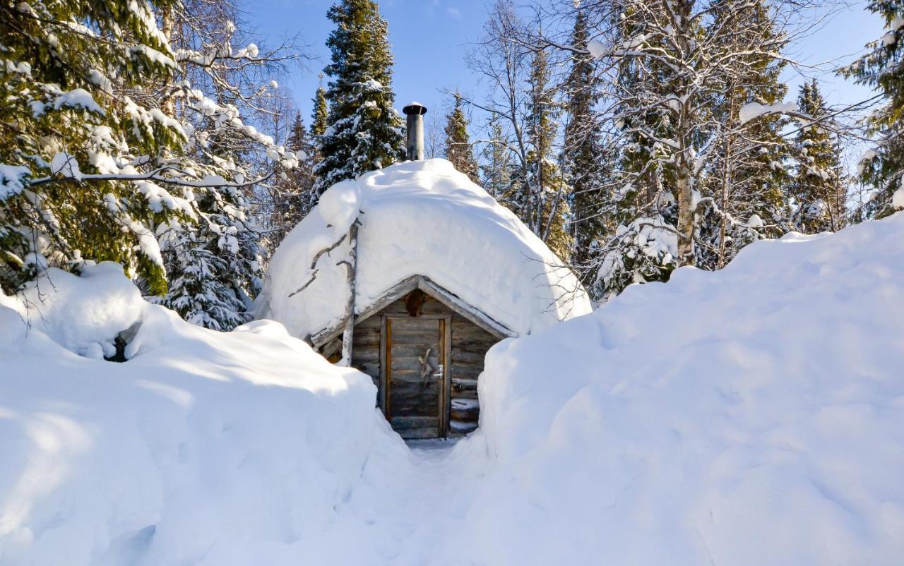 Yllaeshilla Cottage Akaslompolo Bagian luar foto